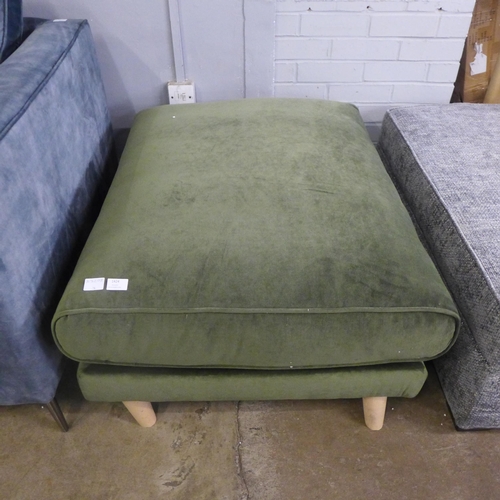 1424 - A forest green velvet upholstered 'Grand Designs' footstool