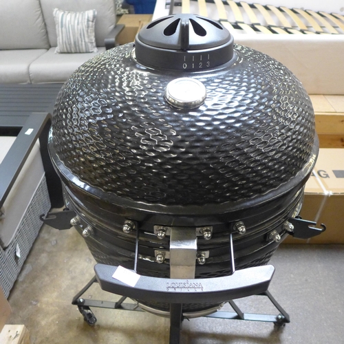 1546 - 24  Kamado Grill Black  , Original RRP £624.99 + vat  (4121-1)   * This lot is subject to vat