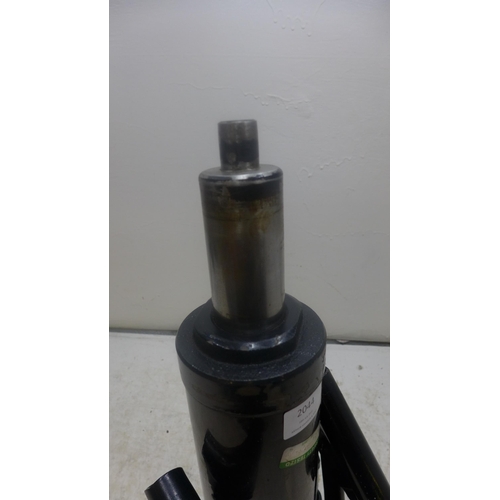 2044 - Black twin pump hydraulic high lift jack