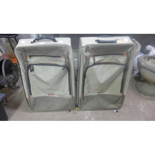 2083 - 2 Approx 70cm x 40cm trolley Antler suitcases