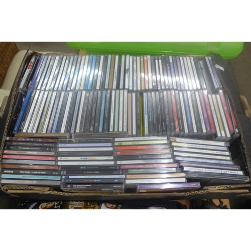 2097 - Kipling trolley-suitcase and two boxes of approx. 100 music CD's