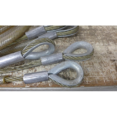 2115 - 5 Heavy duty encased steel tow cables