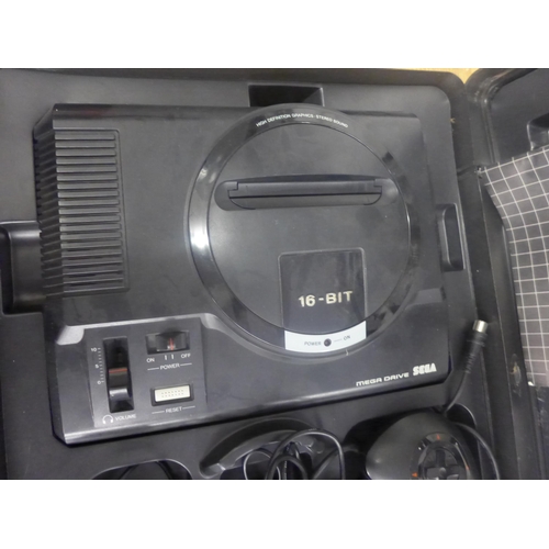 2226 - Sega megadrive set in hard case