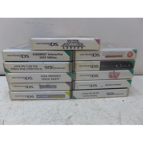 2237 - Nintendo DS console and approx 12 origianl games