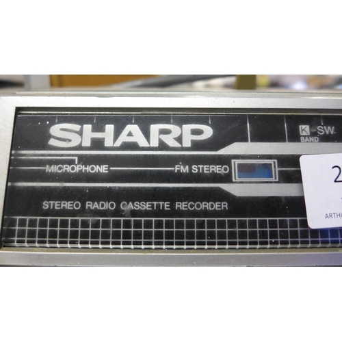 2284 - Sharp GF4343 portable tape radio