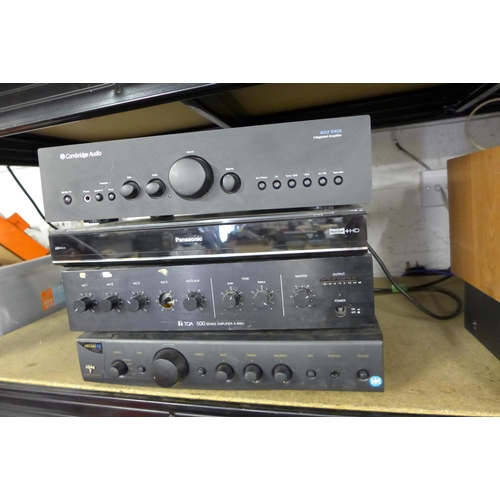 2303 - Arcam Alpha 7 Numark 7 CDN 225, Cambridge audio amplifier and KEF Q speakers