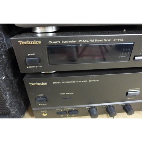 2313 - Technics separates, CD player SL-PQ5 with remote control, amplifier and a pair of Technics 40cm loud... 