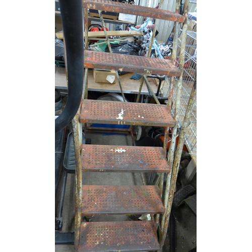 2403 - A set of warehouse steps