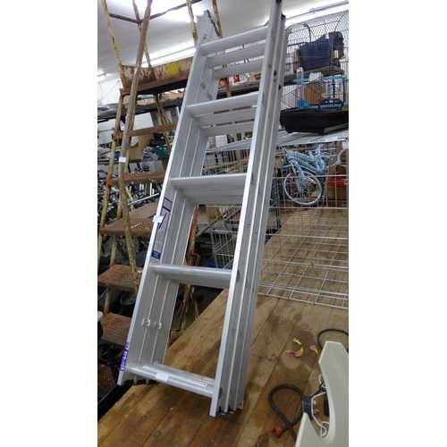 2404 - 3 Tier loft ladder