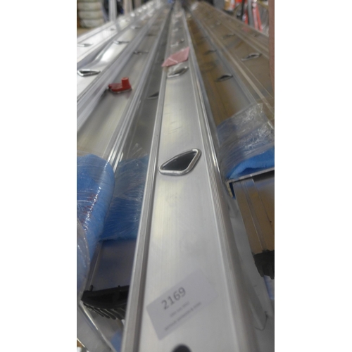 2068 - 13 rung double aluminium ladder