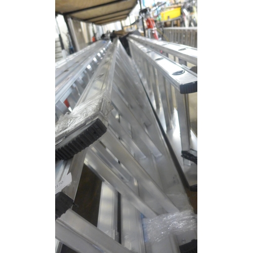 2069 - 15 rung double aluminium ladder