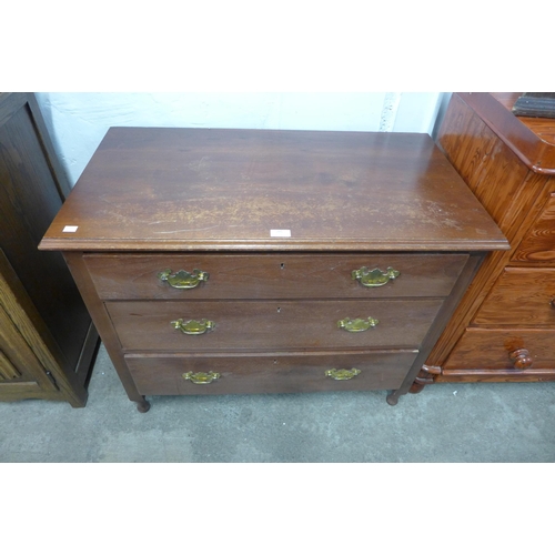 169 - An Edward VII beech chest of drawers