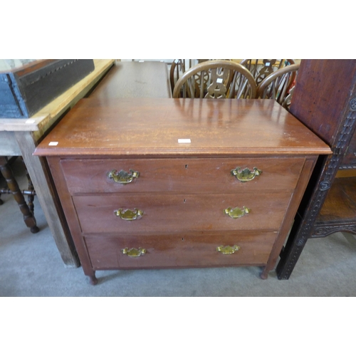 169 - An Edward VII beech chest of drawers