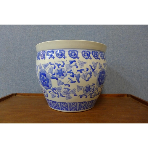 270 - A  Chinese style blue and white porcelain jardiniere