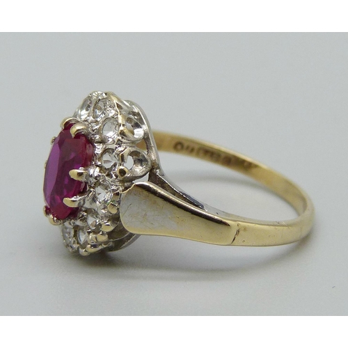 1034 - A 9ct gold, red and white stone cluster ring, 2.3g, I