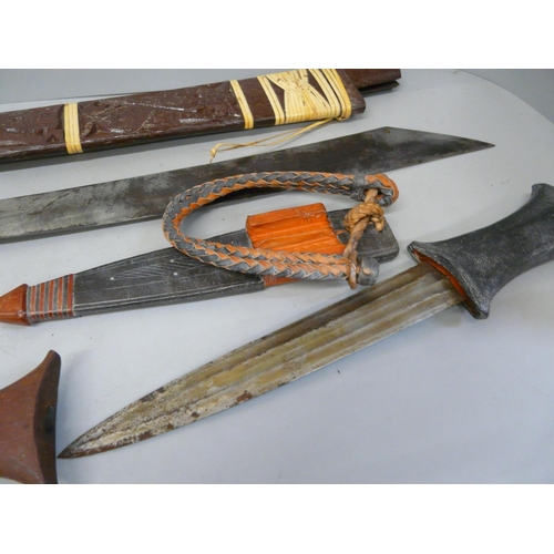 1140 - A Malaysian Palang and two Sudanese army knives