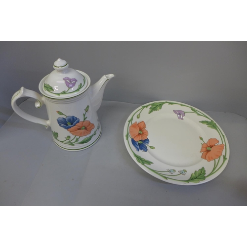 675 - Villeroy & Boch Amapola design coffee pot, a covered vegetable tureen and a flat plate 10.5