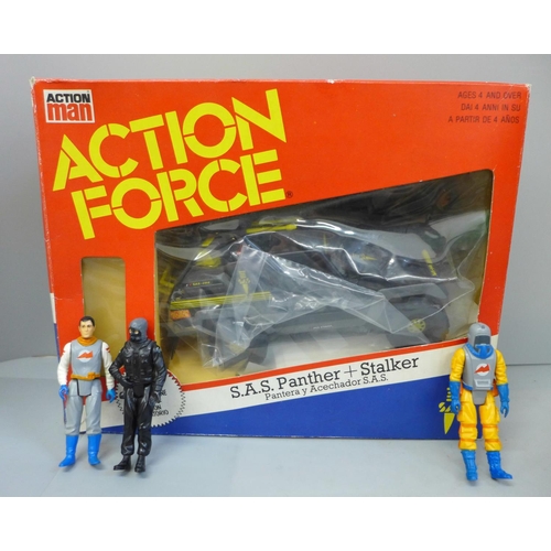 683 - Action Man Action Force SAS Panther and Stalker, figures comprise SAS Frogman, SAS Commando, SAS Pil... 