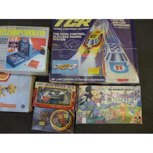 755 - A Meccano Stephenson's Rocket kit, TCR Racing game, VTech Battleship Command and other games **PLEAS... 