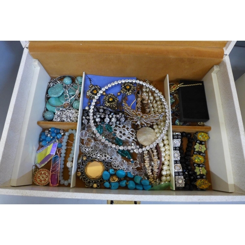 774 - Two cases of costume jewellery