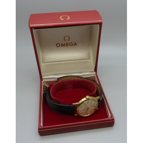 863 - An Omega Seamaster automatic wristwatch, with box