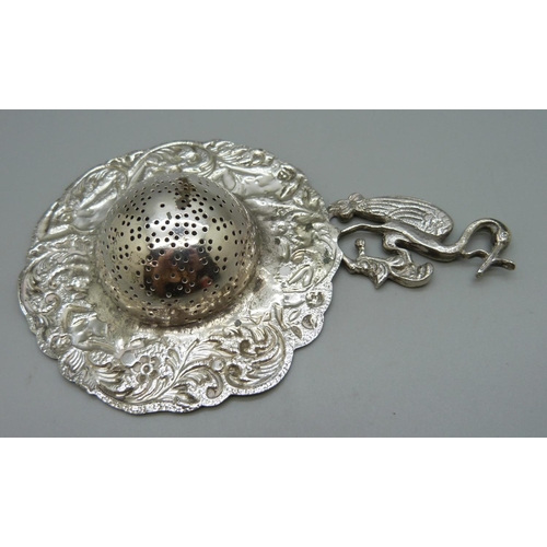 883 - A silver strainer, Dutch marks