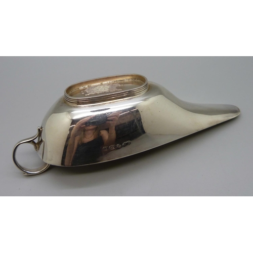 888 - A silver sauce boat, Birmingham 1944, 65g