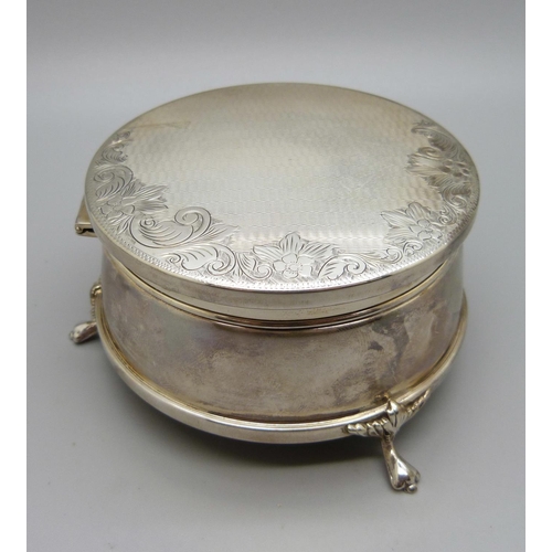 890 - A silver trinket box, diameter of top 8cm