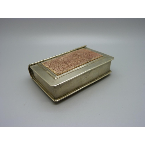 894 - A novelty box in the form of a book, 7.5cm x 11.5cm