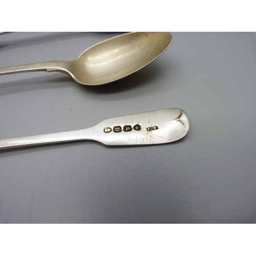 902 - Four Victorian silver spoons, 78g