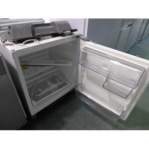 3175 - AEG Built Under Fridge (H815xW596xD550) - model no.:- SKB5821VAF, original RRP £333.33 inc. VAT * VA... 