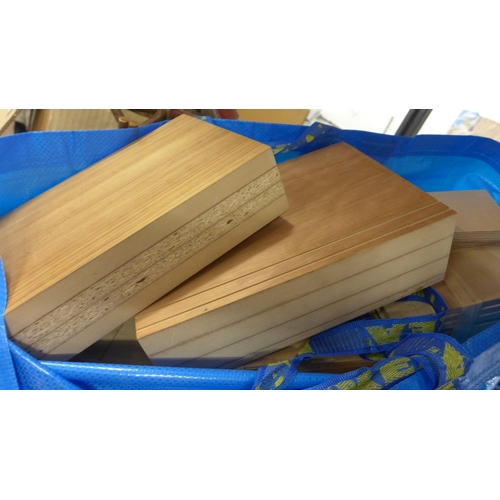 2079 - Three bags of assorted hard wood with quantity of veneered and edged chipboard