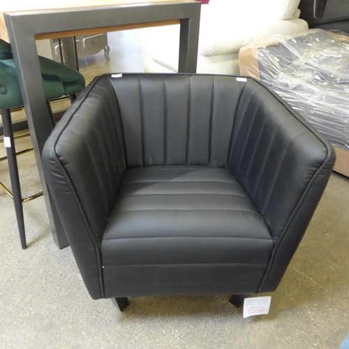 1476 - A Delph black leather effect tub chair