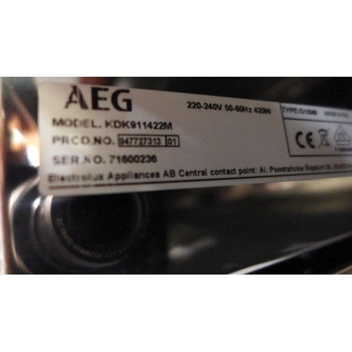 3093 - AEG Stainless Steel with Black Glass Warming Drawer (H140xW594XD535) - model no:- KDK911422M, origin... 