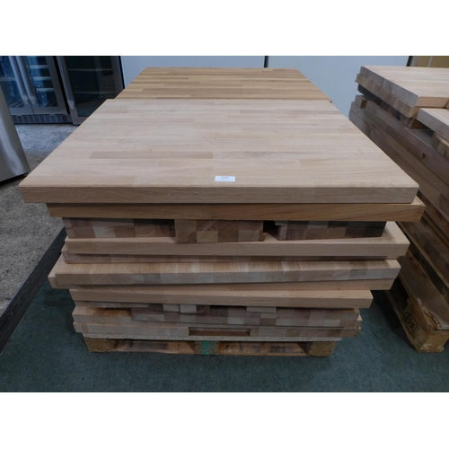 3162 - Pallet Of Mixed Size/Cut Solid Oak Outcut * VAT will be added to the hammer price of this lot