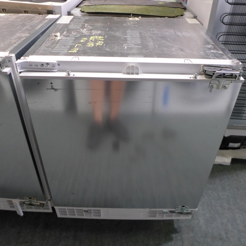 3177 - Bosch Undercounter Fridge * VAT will be added to the hammer price of this lot