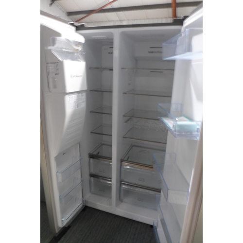 3186 - Hisense Side By Side Ecom Stainless Steel Fridge Freezer (model no.:- RS694N4IIF), original RRP £799... 