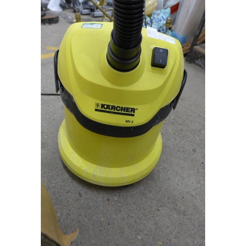 2271 - Karcher MV2 wet and dry shop vacuum cleaner, boxed W needs new filter