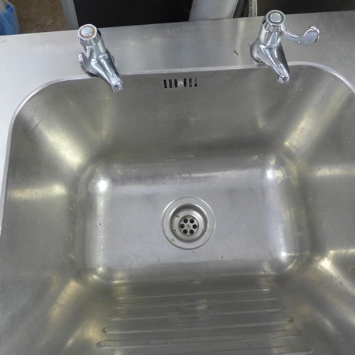 2323 - Commercial kitchen stainless steel sluice sink