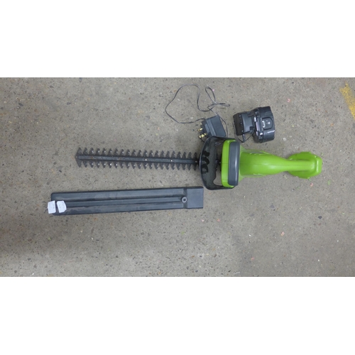 2339 - A Performance Pro cordless hedgetrimmer with battery and charger