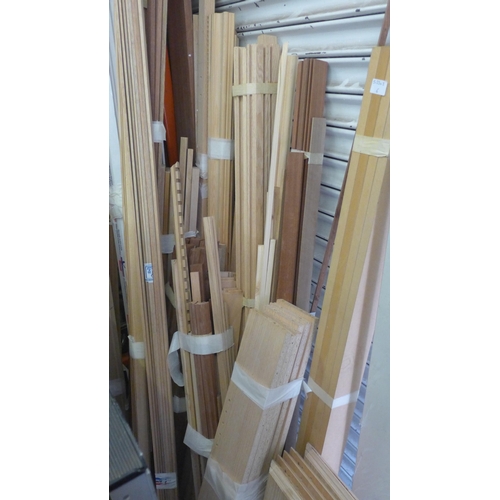 2365 - 17 bundles of assorted hardwood timber