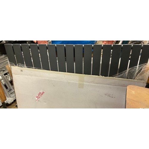 2291 - Designer radiator single anthracite, 600 x 1212, boxed