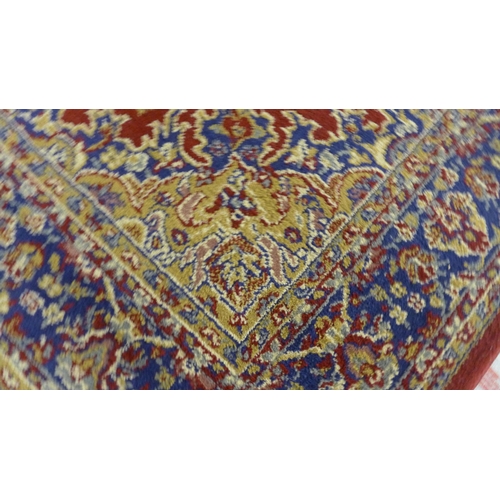 1512 - A red floral rug