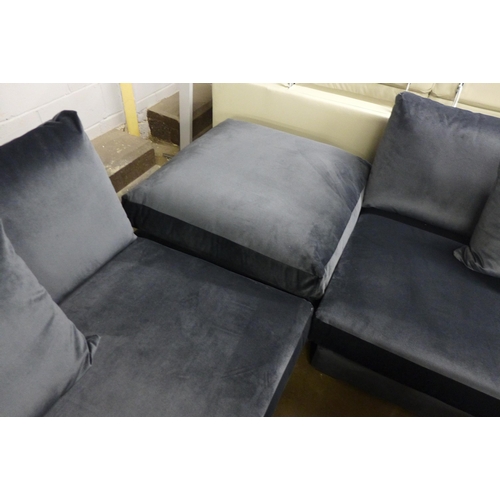 1552 - Deep charcoal corner sofa