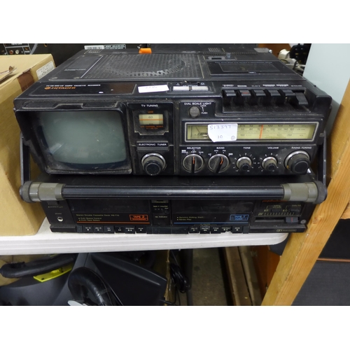 2235 - Hitachi K-50? portable TV-FM/MW/LW radio cassette