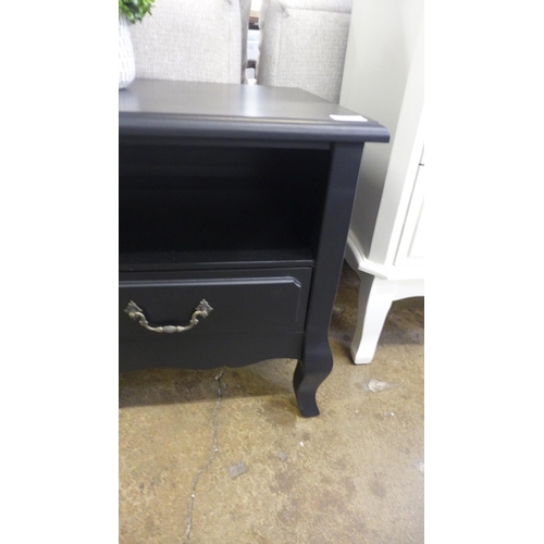 1550 - A black single drawer media unit