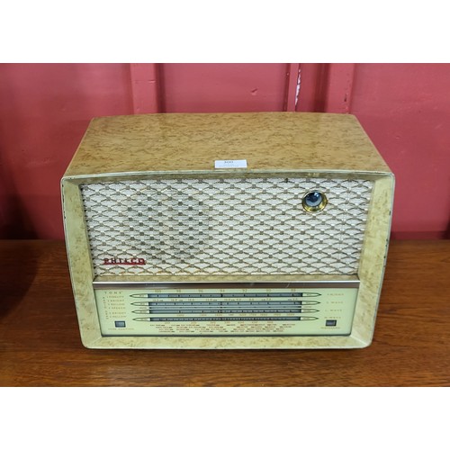 300 - A 1950's Philco A3658U AM/FM wireless radio