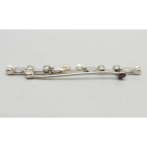 1012 - A diamond and pearl set brooch, 3.8g, 51mm