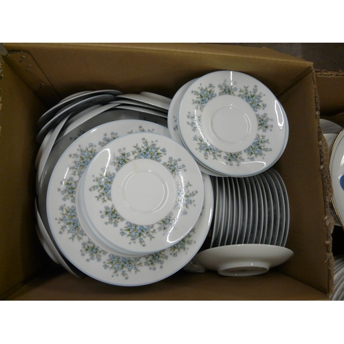 1066 - Five boxes of dinnerwares, various makers and patterns **PLEASE NOTE THIS LOT IS NOT ELIGIBLE FOR PO... 