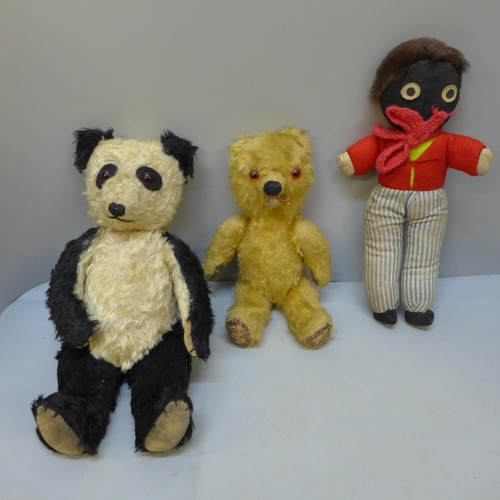 726 - A vintage Teddy bear, Panda and Golly